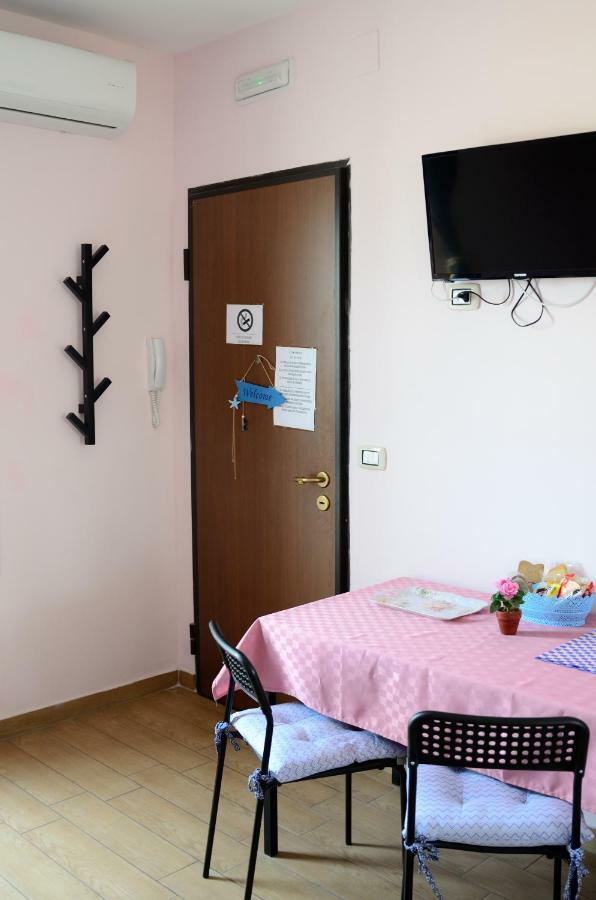 Terrazza Eurialo Apartment Наполи Екстериор снимка